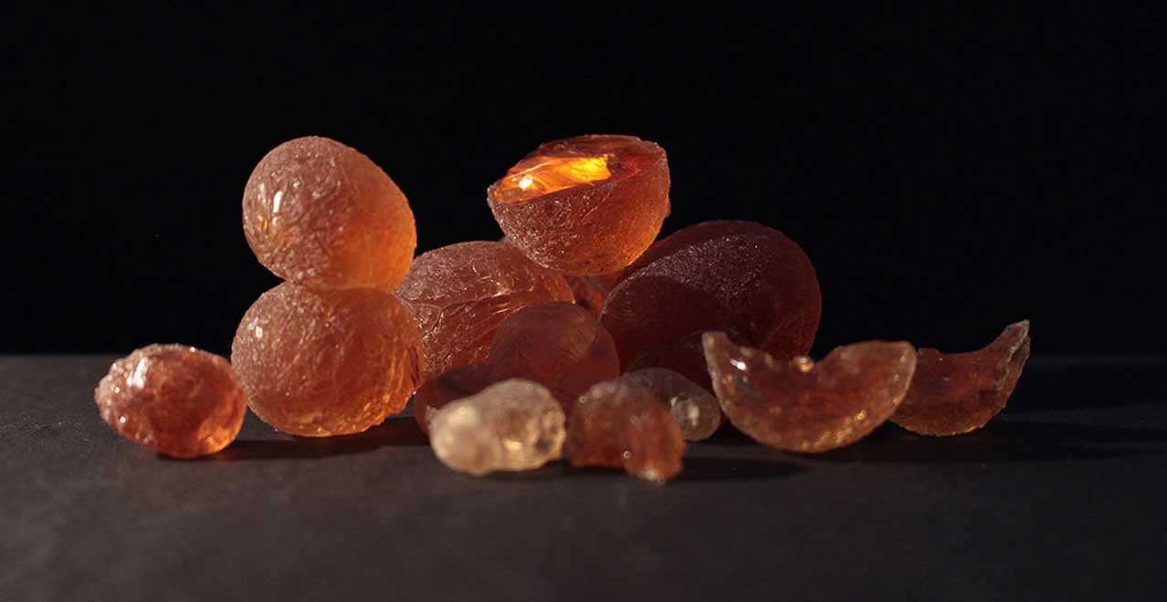 Raw gum arabic
