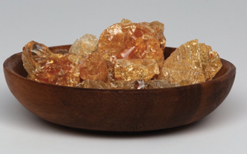 Gum resin in bowl, encapsulation and emulsification
