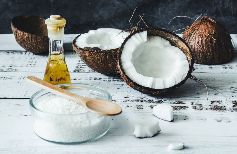 Coconut oil and powder